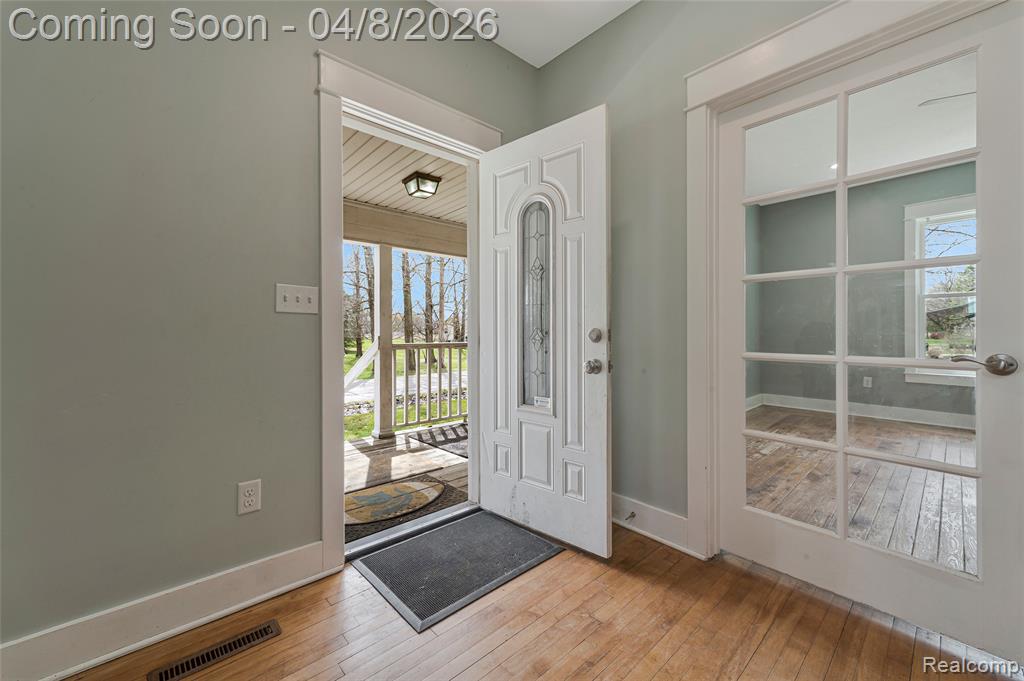 1225 E King Street, Corunna, MI 48817 — Photo 6