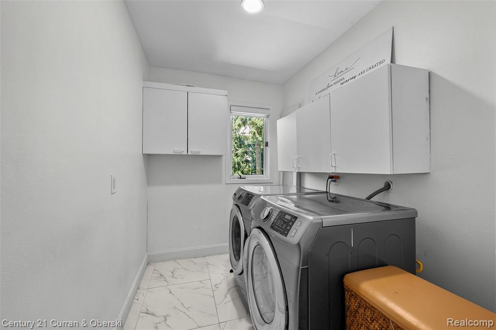 5120 Langlewood Court, West Bloomfield, MI — Photo 13