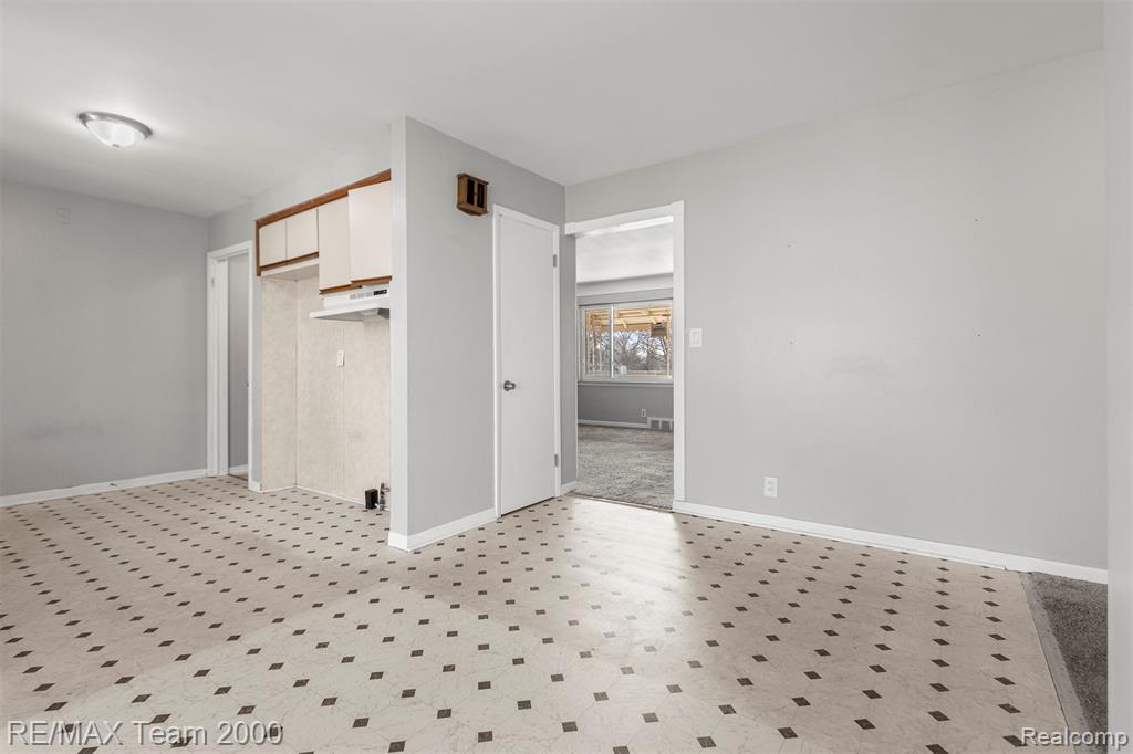 19431 STEPHENS, Eastpointe, MI 48021 — Photo 21