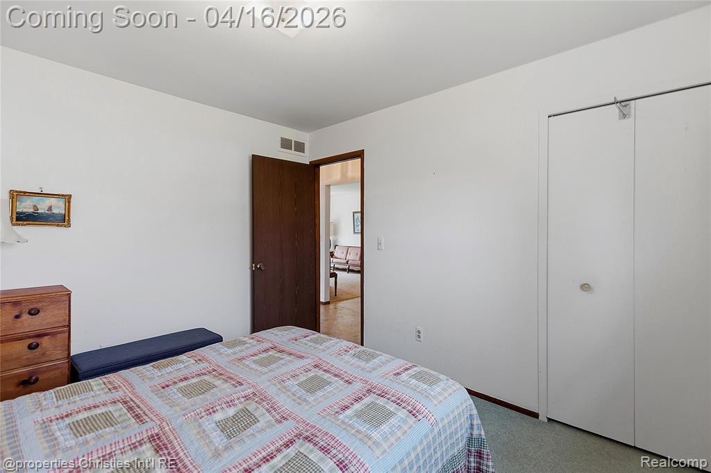 18231 Stamford Street, Livonia, MI, 48152