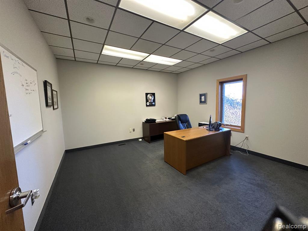 6317 TAYLOR Drive, Flint, MI 48507 — Photo 28
