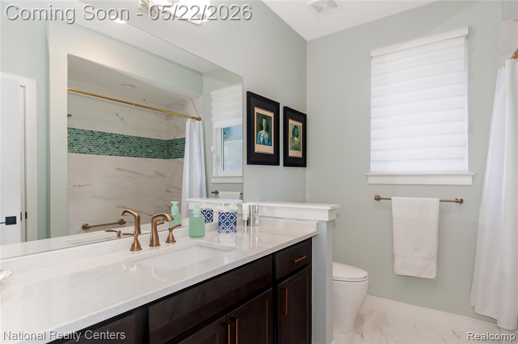 14170 Kings Park Court, Utica, MI 48315 — Photo 50