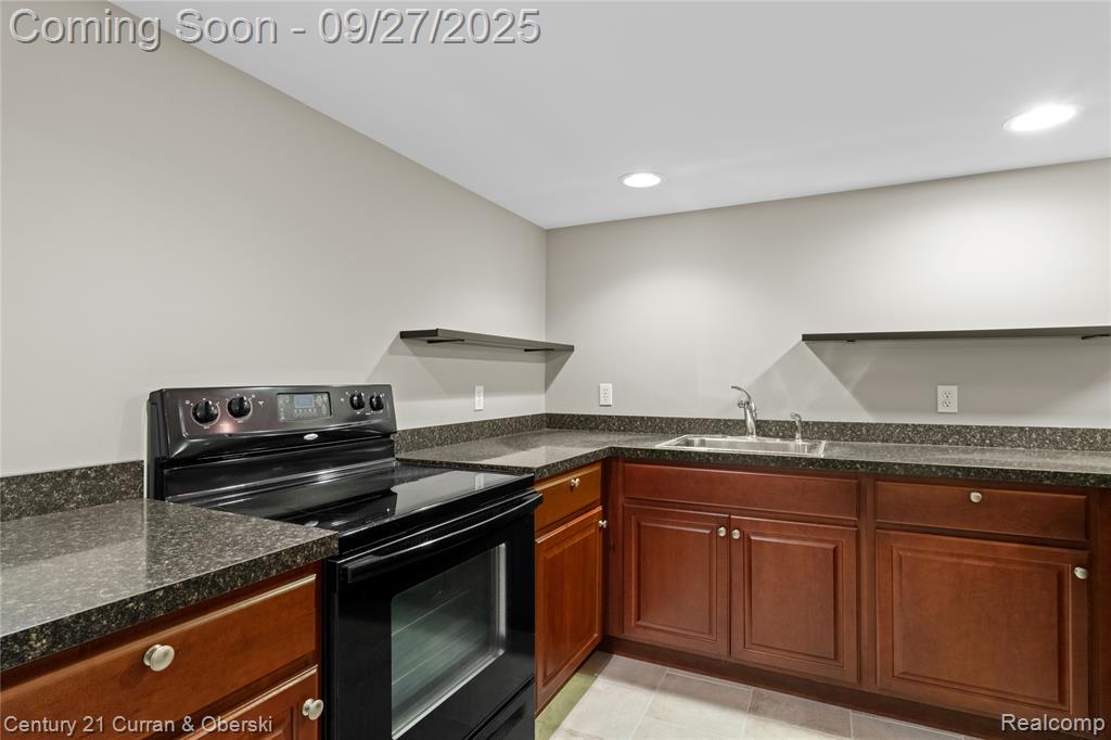 61555 Brookway Drive, South Lyon, MI 48178 — Photo 43
