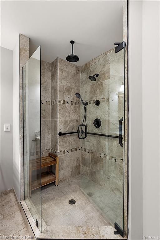 1317 Castlewood Drive, White Lake, MI — Photo 20