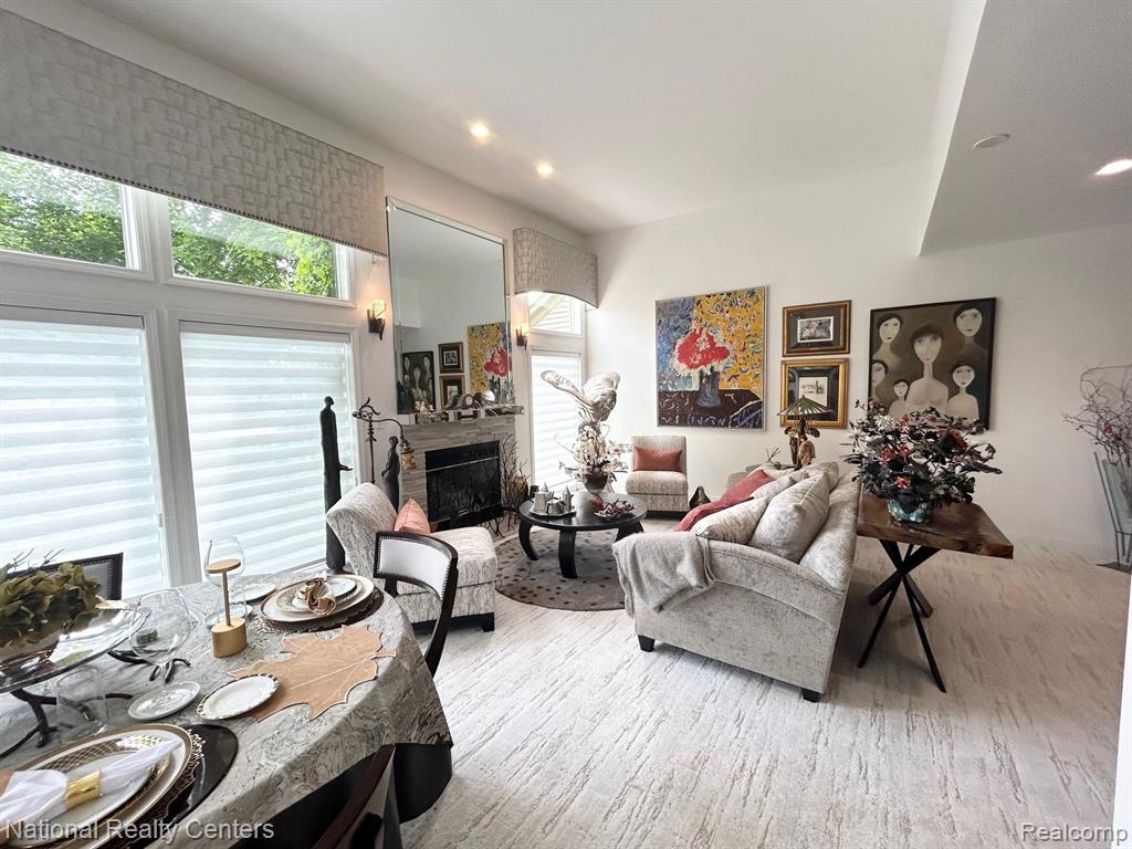 35573 CROSS CREEK N, Farmington Hills, MI 48331 — Photo 17