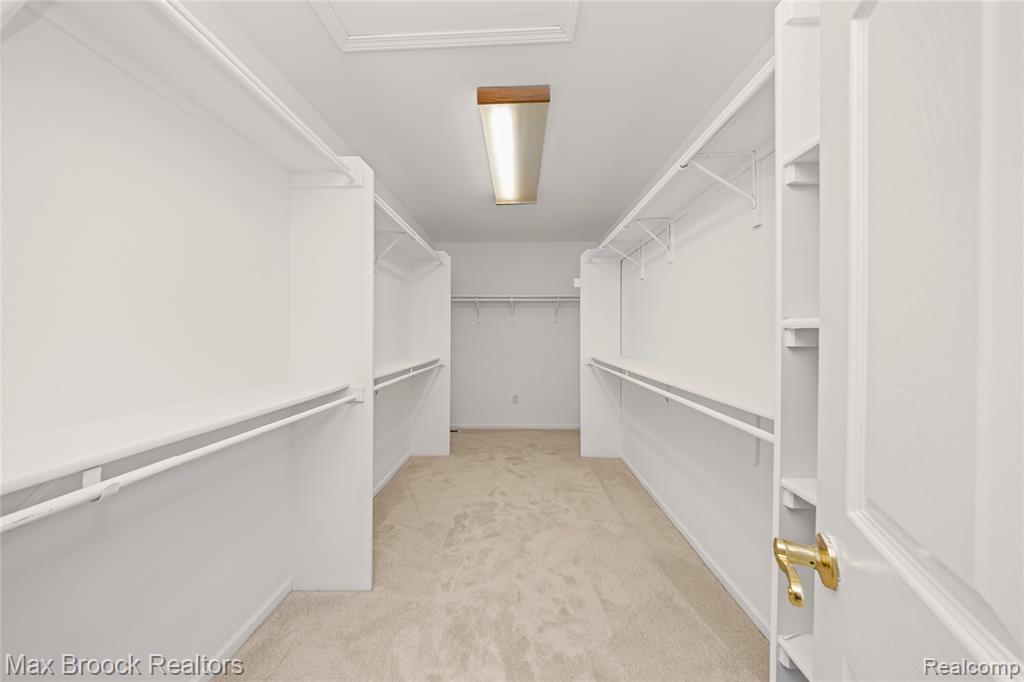 6901 Reed Court, West Bloomfield, MI — Photo 48
