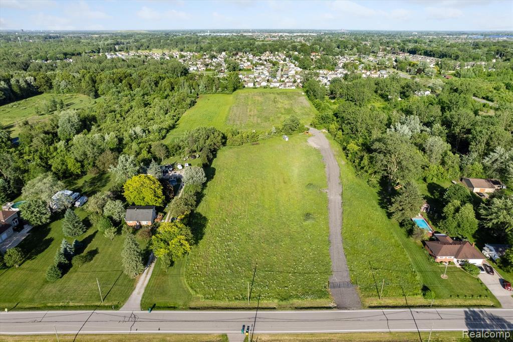 22701 Beech Daly Road, Flat Rock, MI 48134 — Photo 2