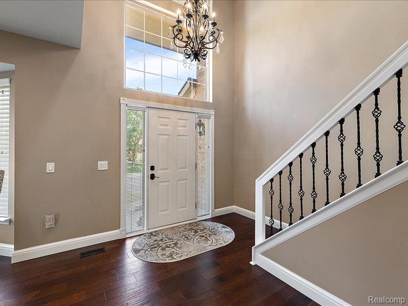 4884 Georgetown Drive, Rochester, MI 48306 — Photo 16