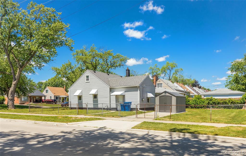 4517 Grindley Park Street, Dearborn Heights, MI 48125 — Photo 12