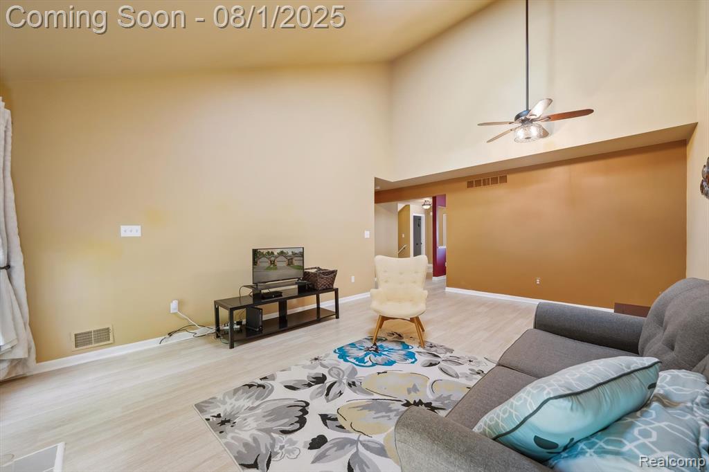 999 Hickory Drive, Brighton, MI 48116 — Photo 20