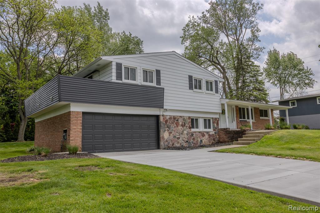 2862 Rossmoor Circle, Bloomfield Hills, MI 48302 — Photo 44