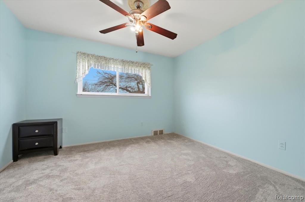 4759 Bernice Avenue, Warren, MI 48091 — Photo 17