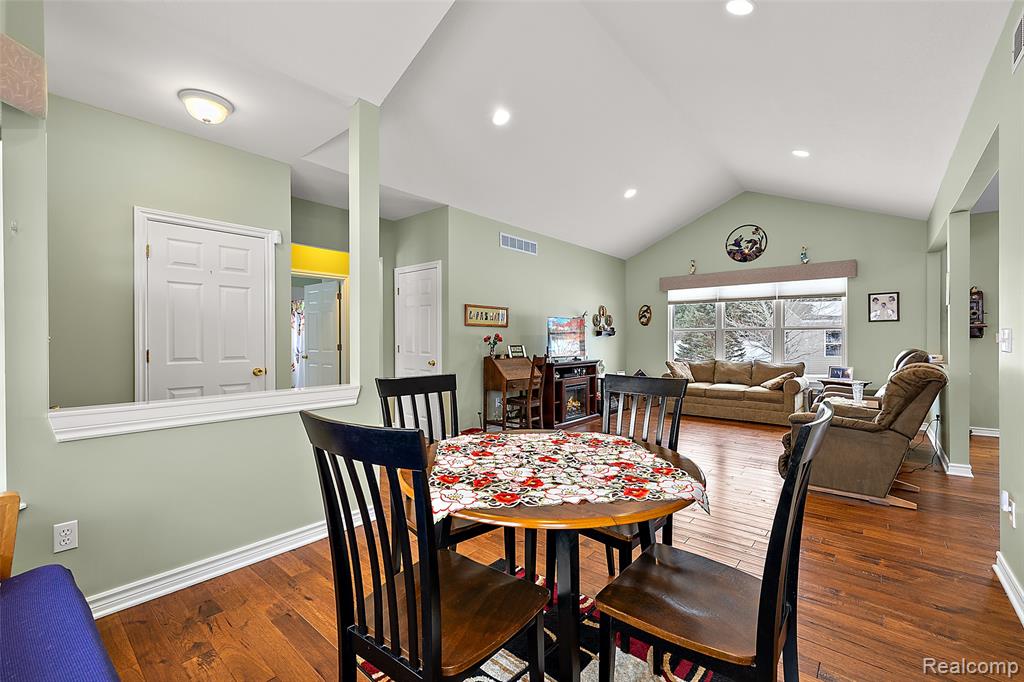 6140 BROOKHAVEN Drive, Imlay City, MI 48444 — Photo 7