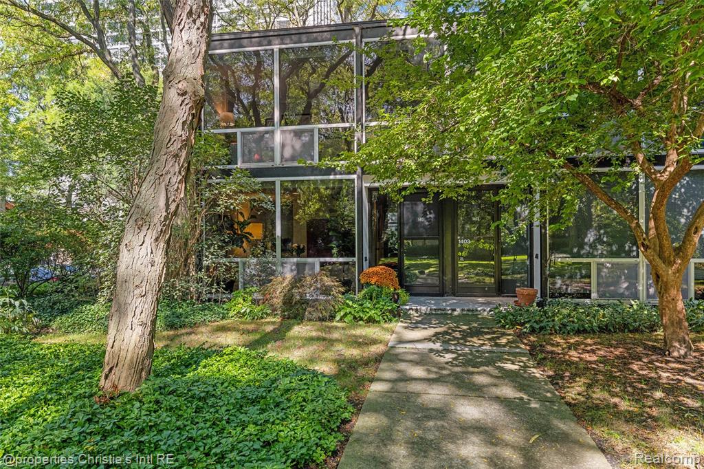 1401 Nicolet Place, Detroit, MI 48207 — Photo 2