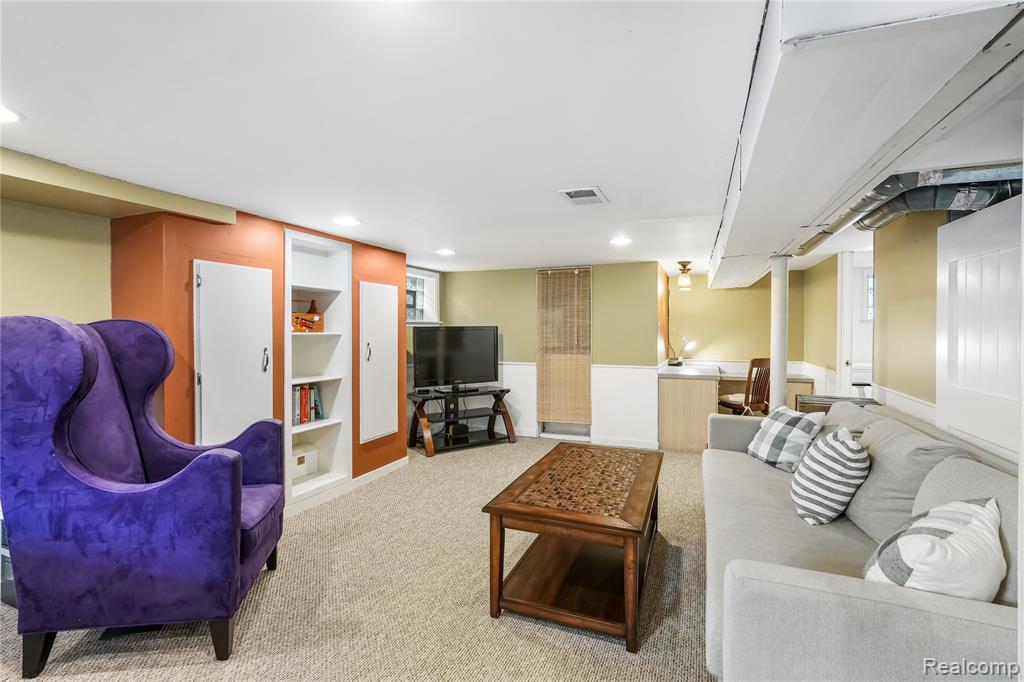 445 Linden Avenue, Royal Oak, MI 48073 — Photo 22