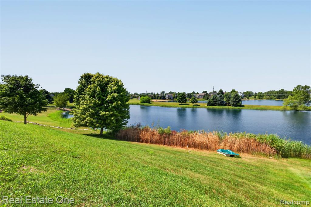 510 Boulder Lake Drive, Oxford, MI 48371 — Photo 49