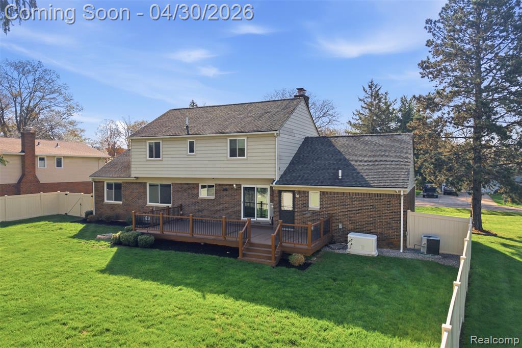 7978 Little Farm Lane, West Bloomfield, MI — Photo 47