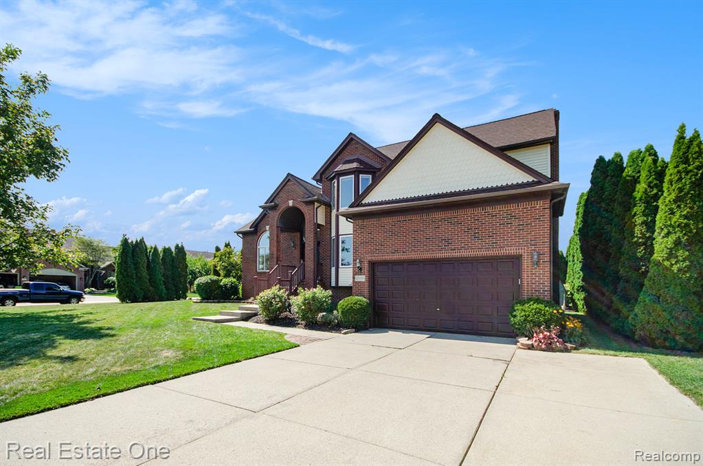 47935 Remington Court, Chesterfield, MI 48047 — Photo 7