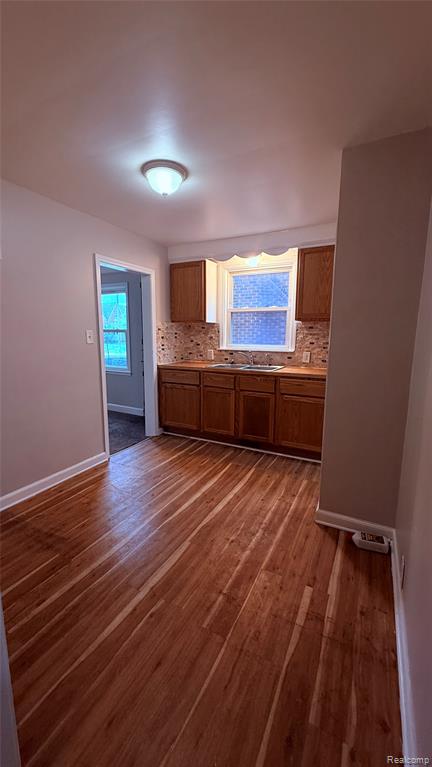 8875 Manor Street, Detroit, MI 48204 — Photo 8