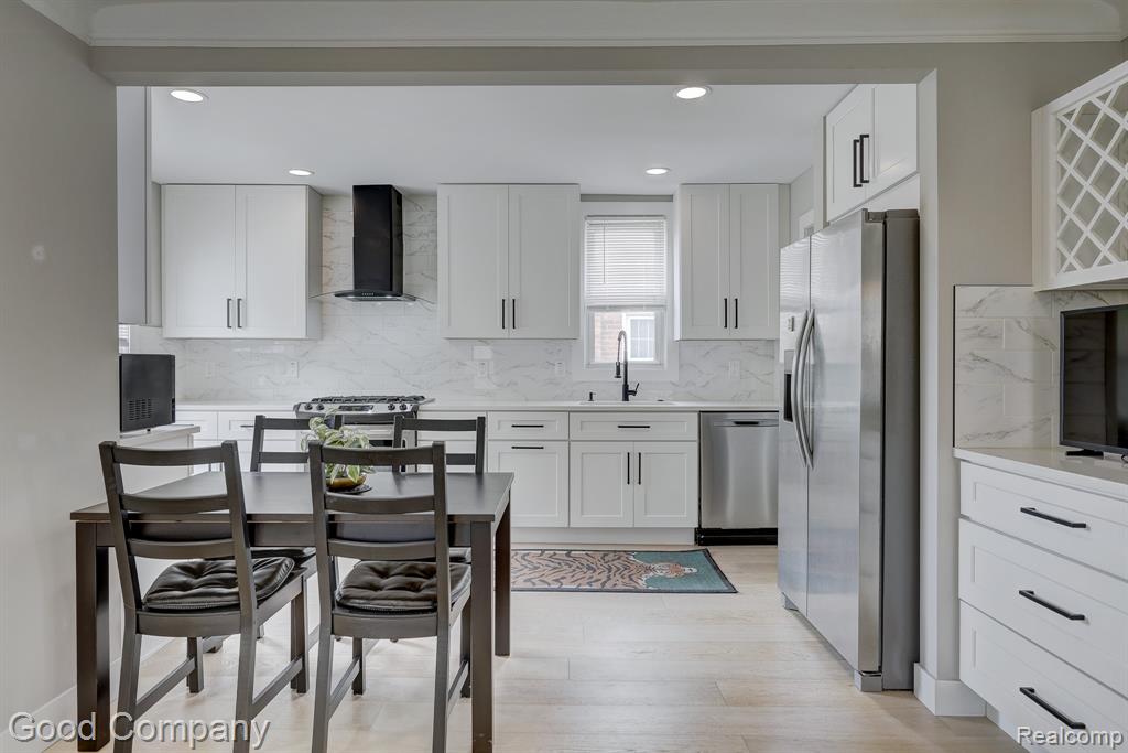3269 Royal Avenue, Berkley, MI 48072 — Photo 10