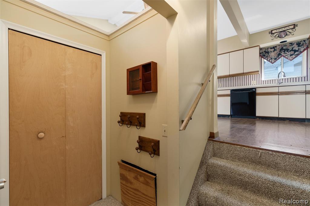 513 Baldwin Avenue, Royal Oak, MI 48067 — Photo 22