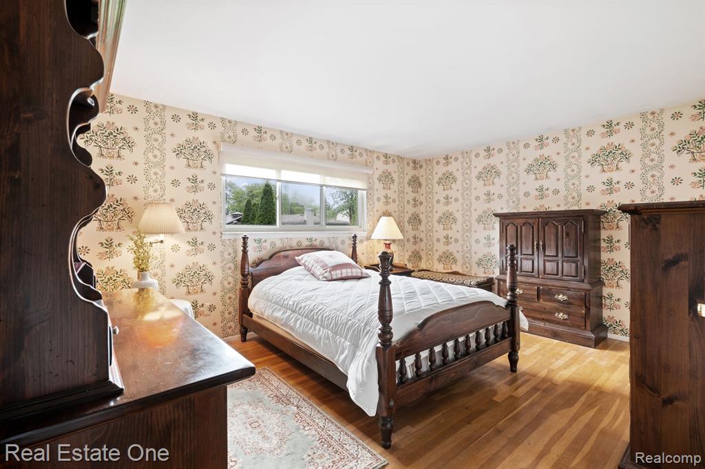 39664 Cadborough Drive, Clinton Twp, MI 48038 — Photo 25