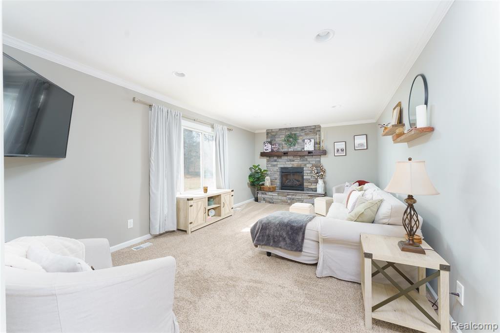 5193 Owen Road, Linden, MI 48451 — Photo 5