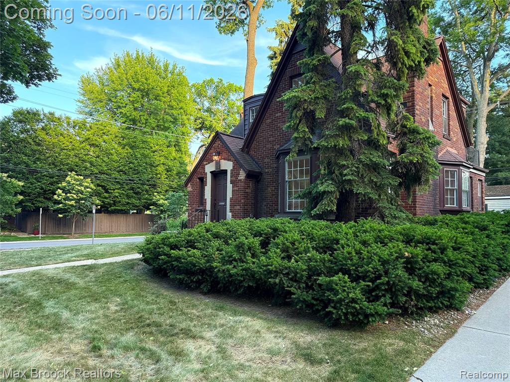 14 Fairwood Boulevard, Pleasant Ridge, MI — Photo 3
