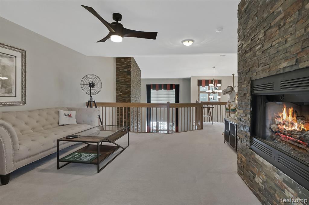 14922 STONEY BROOK Drive W, Shelby, MI 48315 — Photo 23