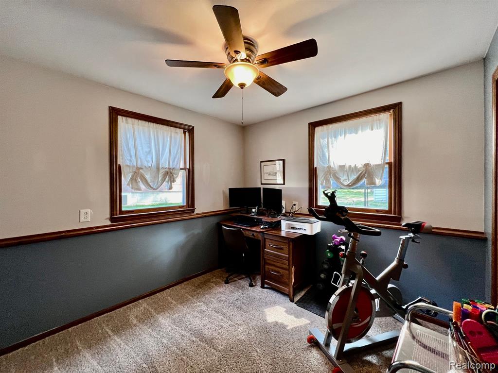 4245 SURREY Lane, Fort Gratiot, MI 48059 — Photo 26