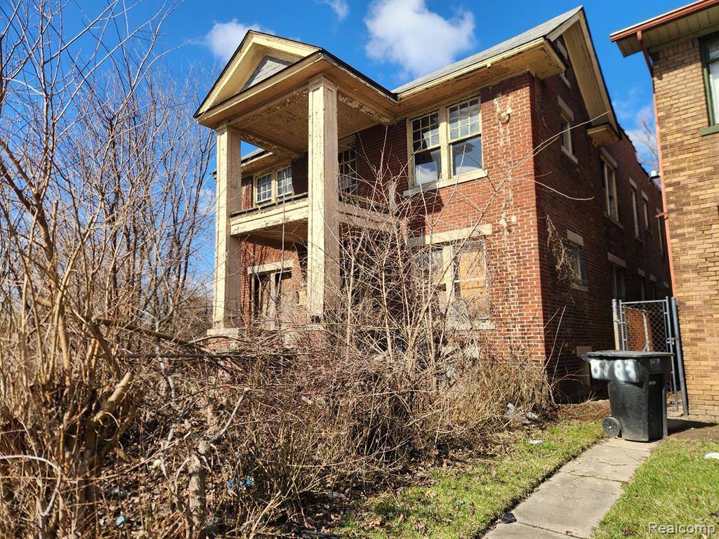 8773 PETOSKEY Avenue, Detroit, MI 48204 — front exterior