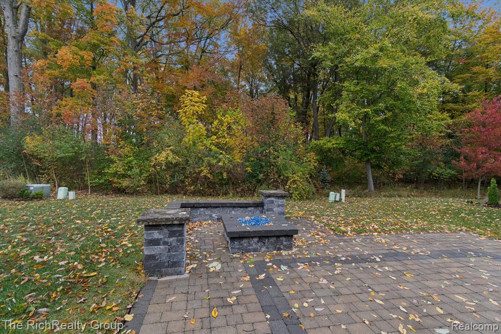 49534 Mapleton, Canton, MI 48188 — Photo 34