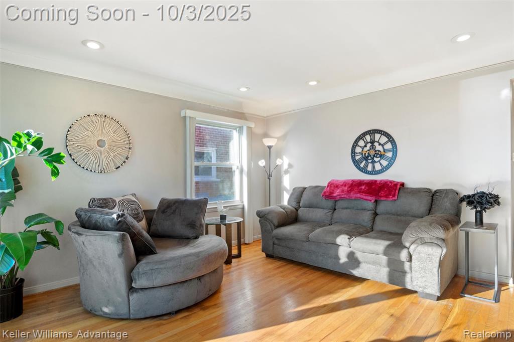 9567 Dixie, Redford, MI 48239 — Photo 5