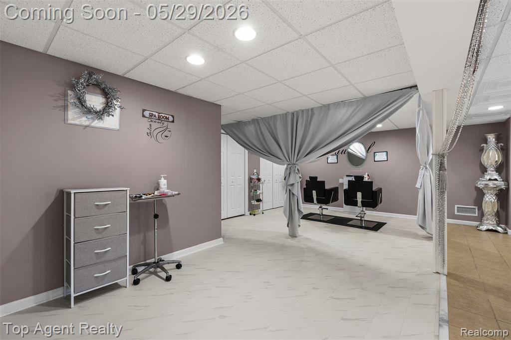 43912 Trillium Drive, Sterling Heights, MI 48314 — Photo 42