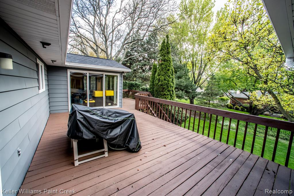 939 Biggers Court, Rochester Hills, MI 48309 — Photo 29