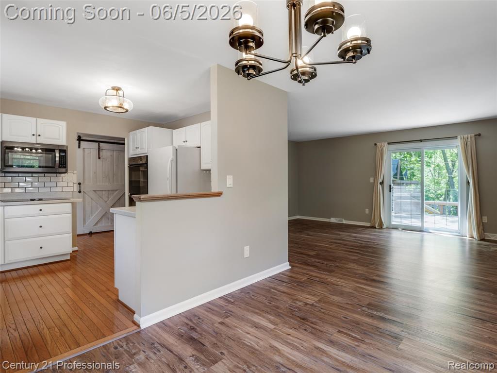 4921 Huron Drive, Clarkston, MI 48348 — Photo 6