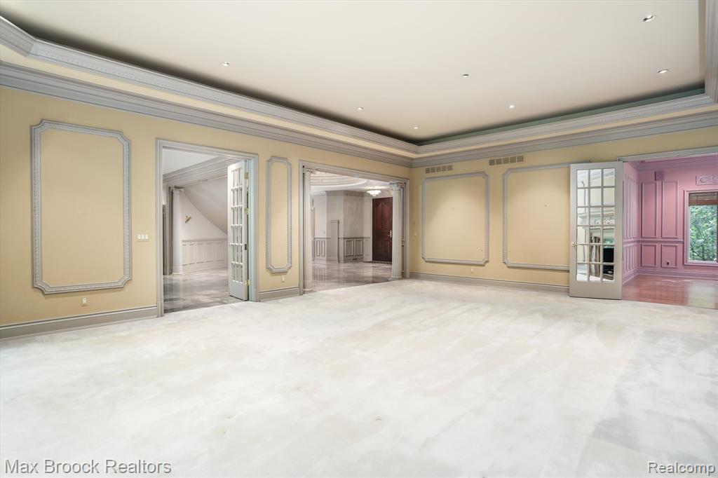 4366 KAREN Lane, Bloomfield Hills, MI 48302 — Photo 14