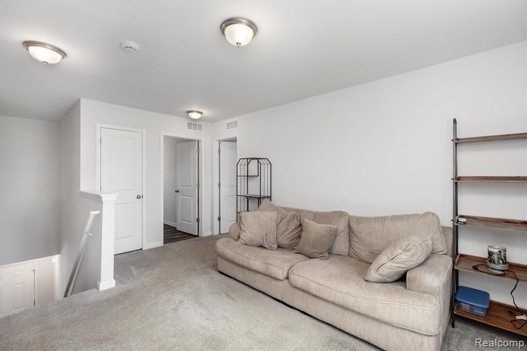 6006 BURTON ESTATES Drive, Burton, MI 48519 — Photo 19