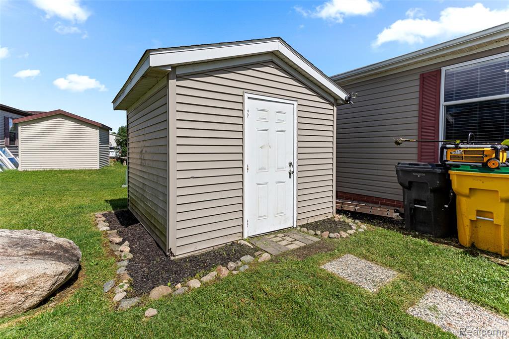 9544 Rhodes Court, Northville, MI 48167 — Photo 7