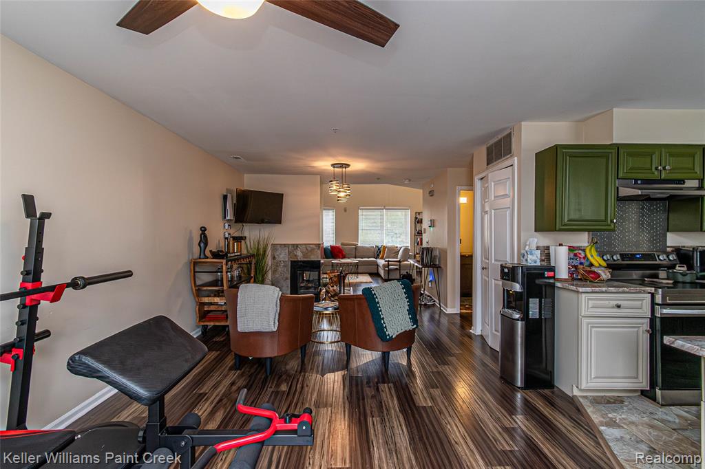 1847 Campau Farms Circle, Detroit, MI 48207 — Photo 24