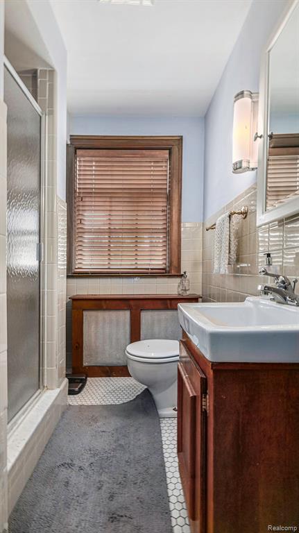 97 TOURAINE Road, Grosse Pointe Farms, MI 48236 — Photo 37