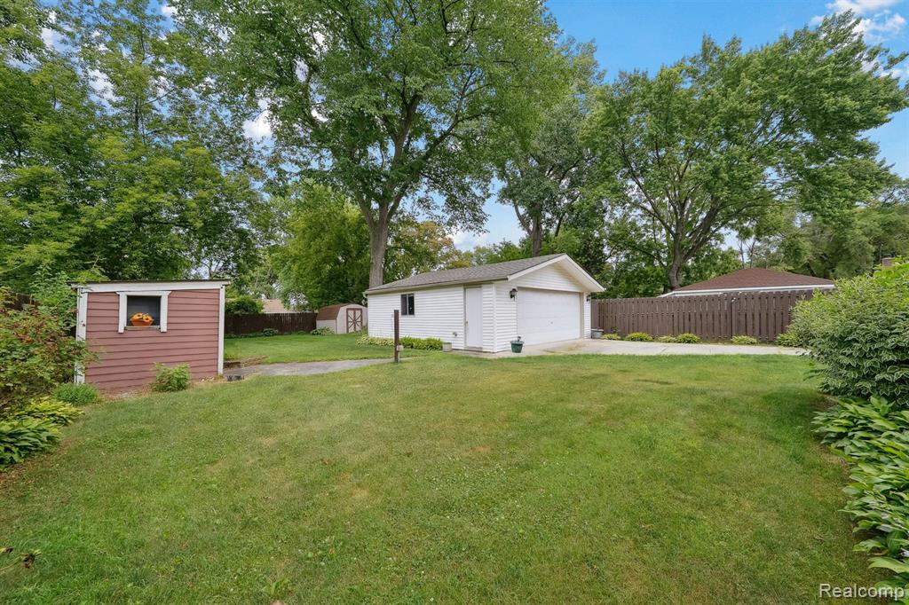 4309 Marr Avenue, Warren, MI 48091 — Photo 9