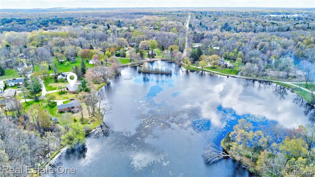 327 Coats Road, Lake Orion, MI 48362 — Photo 51