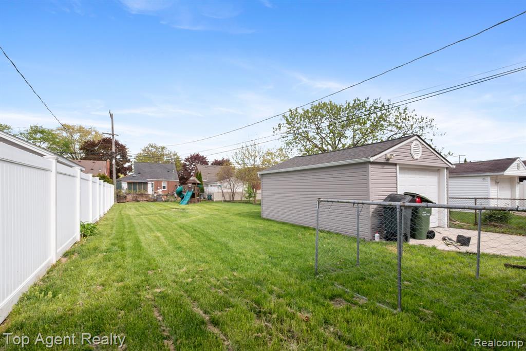 9903 Ruth Avenue, Allen Park, MI 48101 — Photo 27