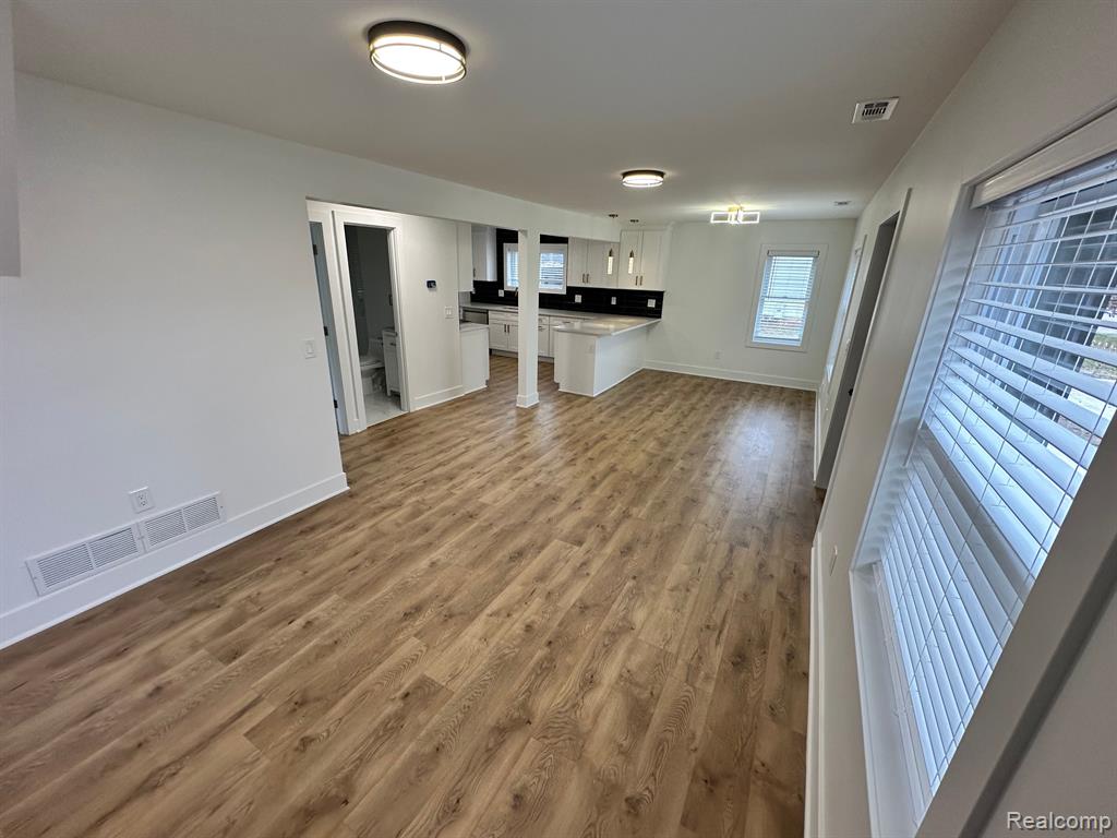 1686 BEECH, Troy, MI 48083 — Photo 12