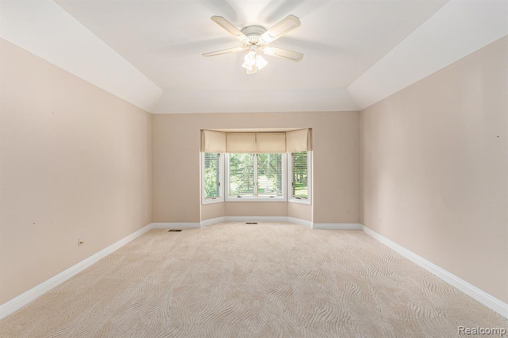 5387 Bristol Parke Drive, Clarkston, MI 48348 — Photo 18