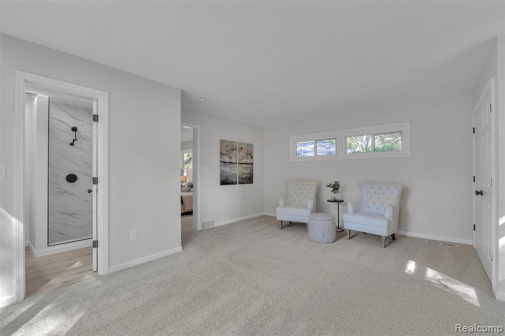 18755 Cambridge Boulevard, Lathrup Village, MI 48076 — Photo 31