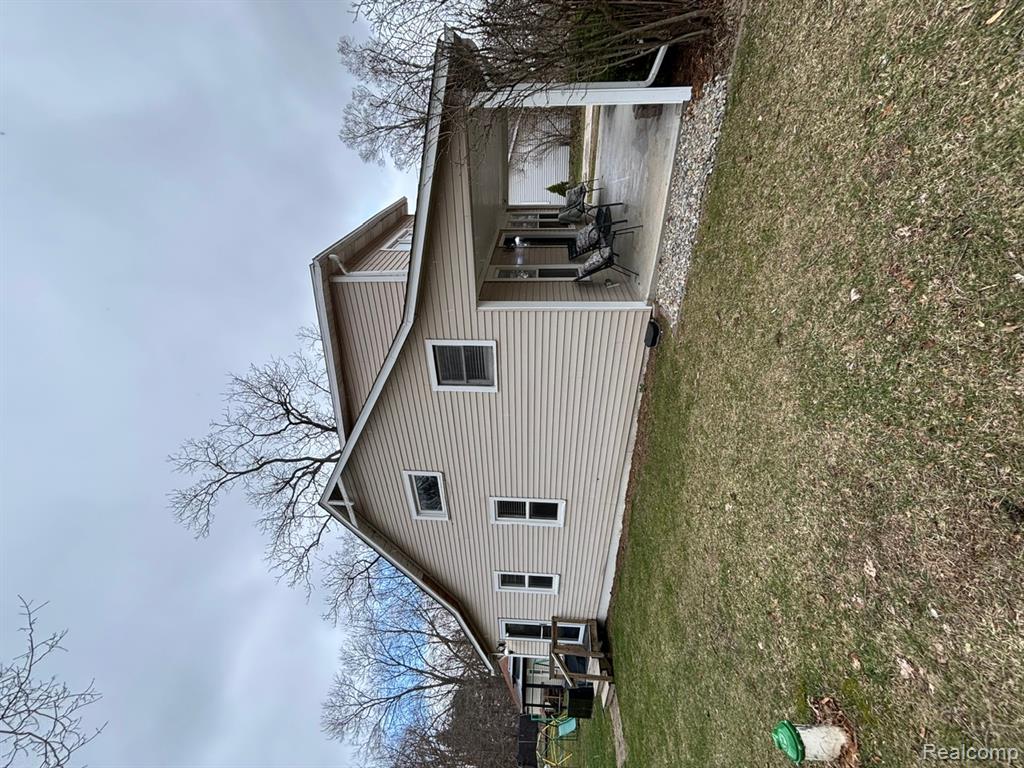 15130 Roach Drive, Linden, MI 48451 — Photo 14