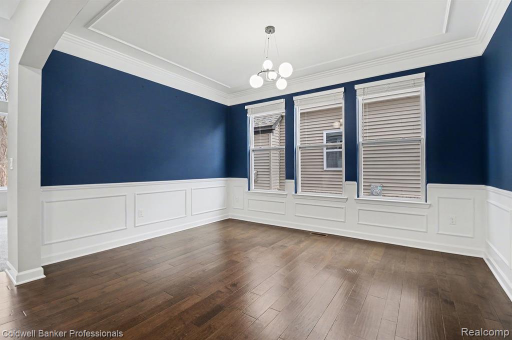 4817 W Stonegate Circle, Lake Orion, MI — Photo 17