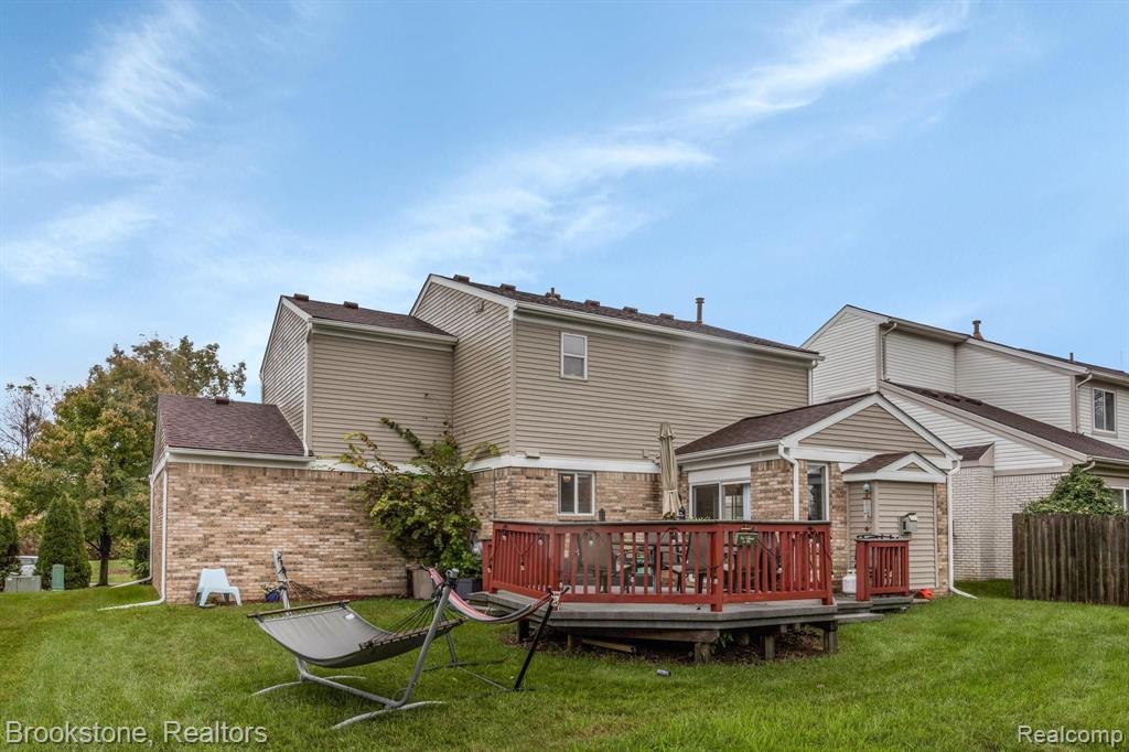 992 WILDWOOD LANE, Canton, MI 48188 — Photo 26